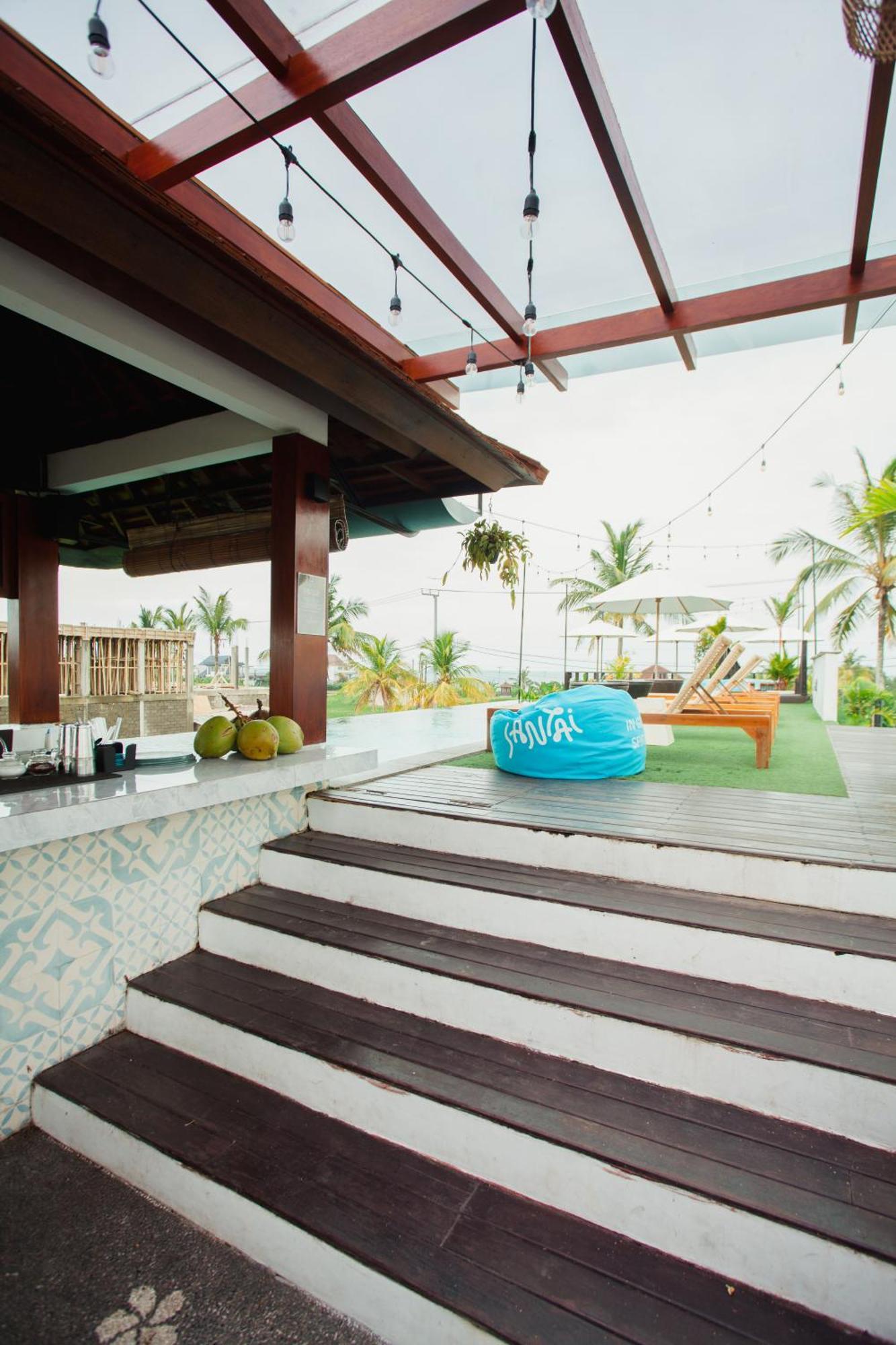Swell Hotel, Pool Bar & Restaurant 타나롯 외부 사진