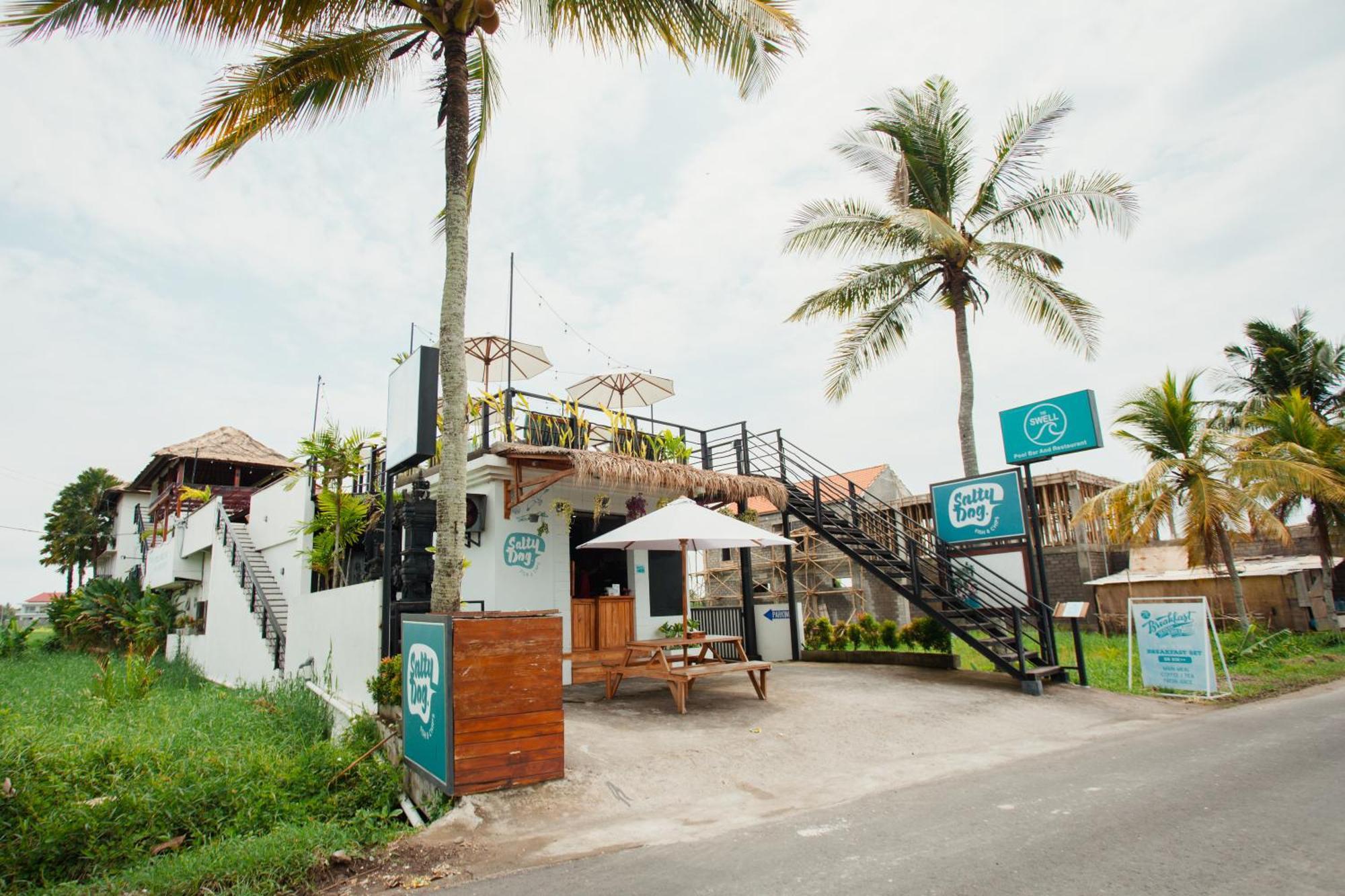 Swell Hotel, Pool Bar & Restaurant 타나롯 외부 사진